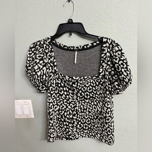 Free people cheetah puff shoulder